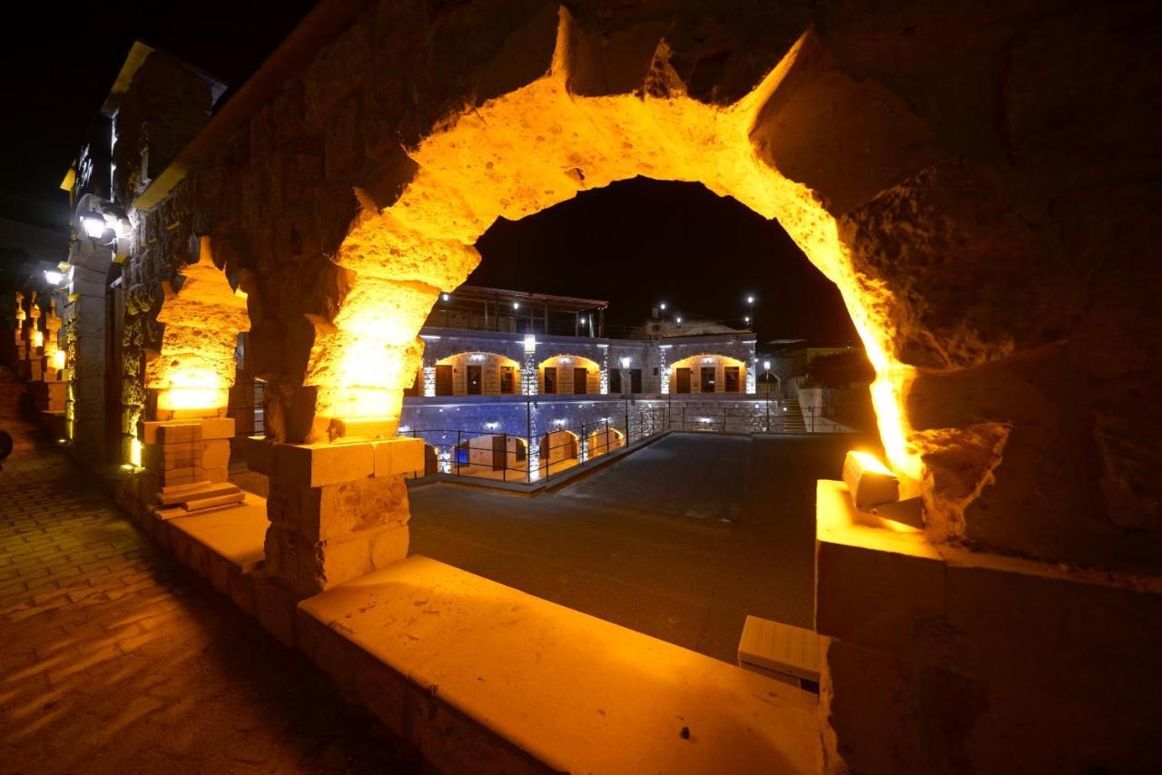 Cave Hotel